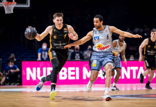 这场比赛的 这场比赛的