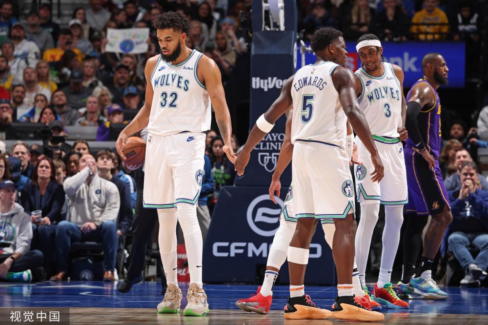 他们最大的 他们最大的